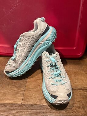 Hoka One One Women's Light Gray and Aqua Running Shoes